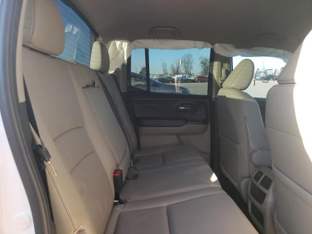 Photo 10 from auction – 2017 HONDA RIDGELINE with VIN 5FPYK2F54HB005377