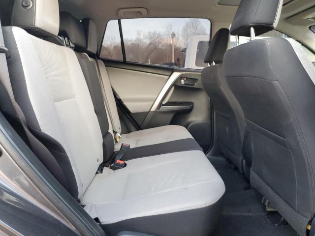 Photo 11 from auction – 2016 TOYOTA RAV4 XLE with VIN JTMRFREVXGJ102036