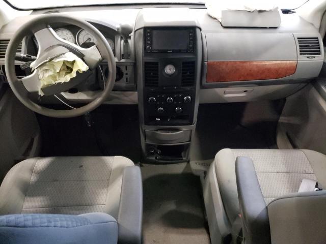 Photo 8 from auction – 2008 CHRYSLER TOWN & COU with VIN 2A8HR44H58R727337