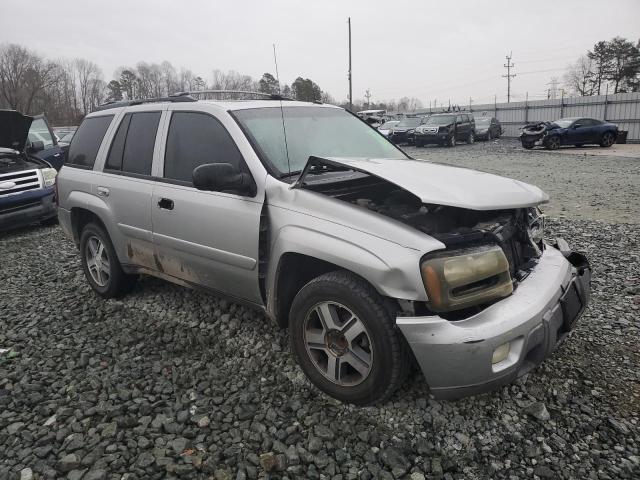 Photo 4 from auction – 2005 CHEVROLET TRAILBLAZE with VIN 1GNDT13S752134521