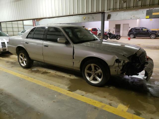 Photo 4 from auction – 2003 FORD CROWN VICT with VIN 2FAFP71WX3X146175