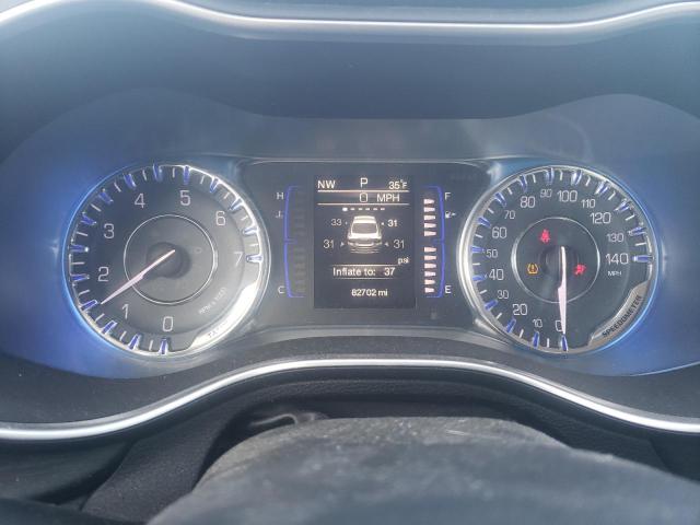 Photo 9 from auction – 2015 CHRYSLER 200 LIMITE with VIN 1C3CCCAB7FN612847