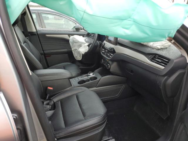 Photo 5 from auction – 2022 FORD ESCAPE SEL with VIN 1FMCU9H65NUA36910