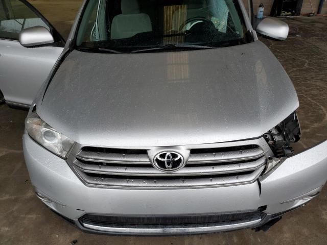 Photo 12 from auction – 2013 TOYOTA HIGHLANDER with VIN 5TDZK3EH5DS131672