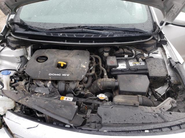 Photo 11 from auction – 2017 KIA FORTE LX with VIN 3KPFL4A78HE059465