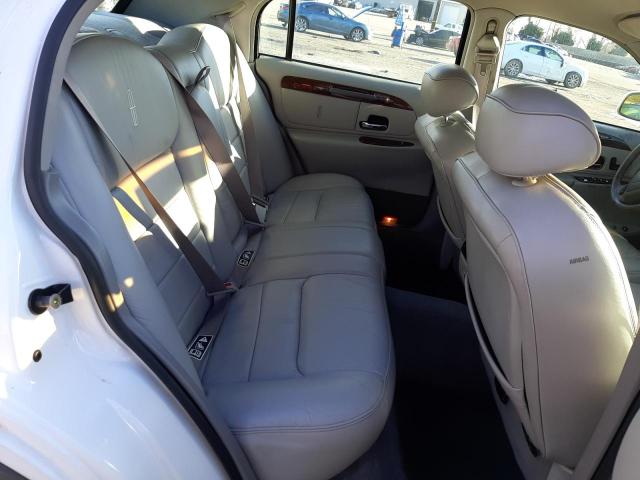 Photo 10 from auction – 2002 LINCOLN TOWN CAR E with VIN 1LNHM81W62Y611482