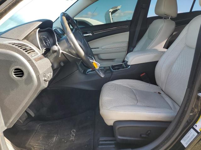 Photo 7 from auction – 2015 CHRYSLER 300C with VIN 2C3CCAEG7FH766154