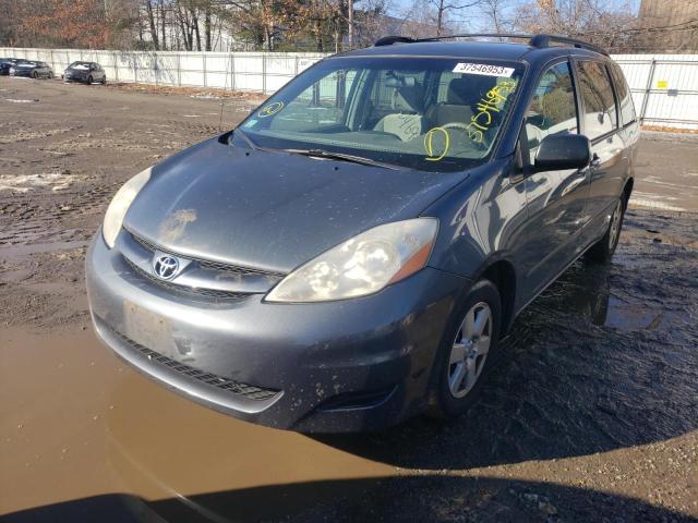 TOYOTA SIENNA CE 2010 with VIN 5TDKK4CC8AS296920 - Photo from auction