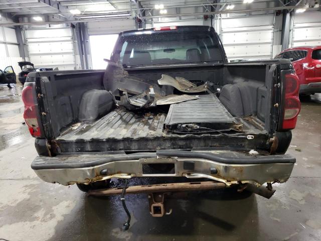 Photo 6 from auction – 2004 CHEVROLET 2500 with VIN 1GCHK23U64F167330