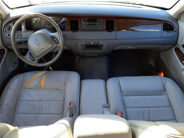 Photo 8 from auction – 2002 LINCOLN TOWN CAR E with VIN 1LNHM81W62Y611482