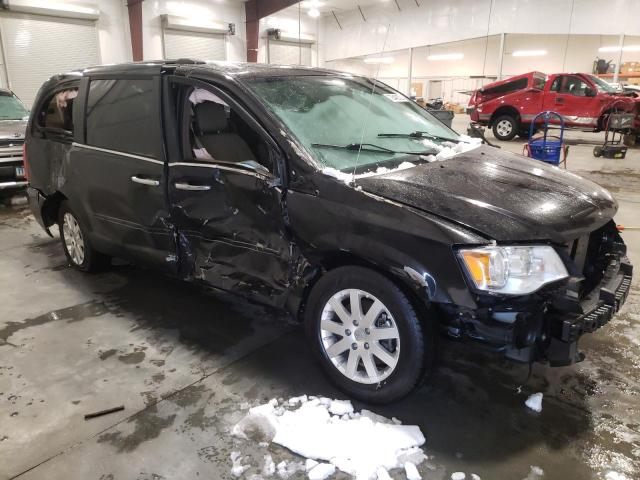 Photo 4 from auction – 2016 CHRYSLER TOWN & COU with VIN 2C4RC1BG7GR253055