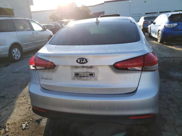 Photo 6 from auction – 2017 KIA FORTE LX with VIN 3KPFL4A7XHE147093