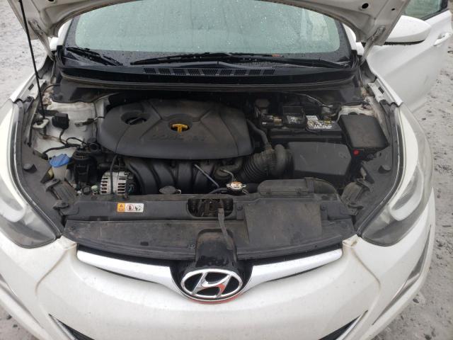 Photo 11 from auction – 2016 HYUNDAI ELANTRA SE with VIN 5NPDH4AE1GH680970