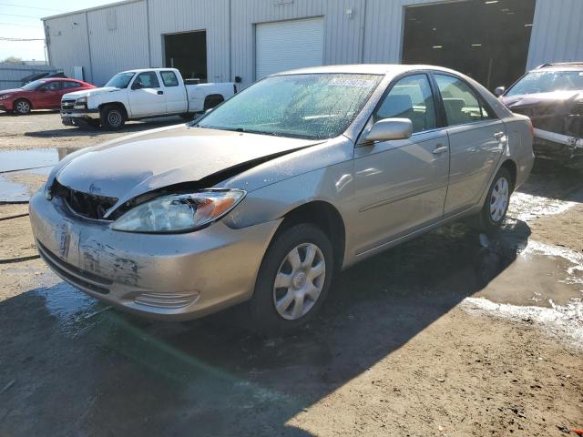 TOYOTA CAMRY LE 2004 with VIN 4T1BE32K34U901996 - Photo from auction