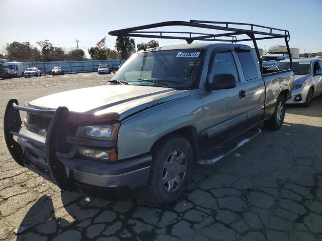 CHEVROLET SILVERADO 2003 with VIN 2GCEC19V831236437 - Photo from auction