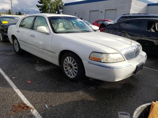Photo 4 from auction – 2004 LINCOLN TOWN CAR U with VIN 1LNHM83W64Y647544