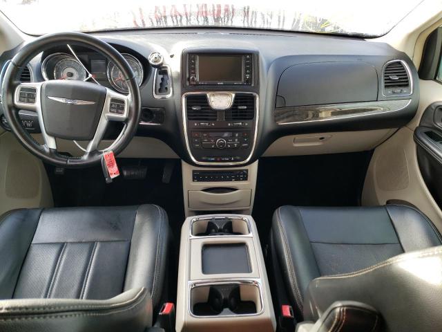 Photo 8 from auction – 2011 CHRYSLER TOWN & COU with VIN 2A4RR8DG2BR614389