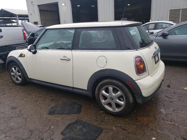 Photo 2 from auction – 2010 MINI COOPER with VIN WMWMF3C56ATZ63507