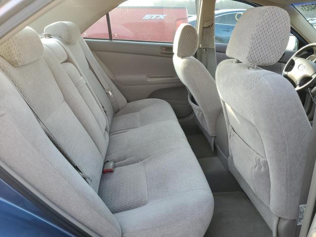 Photo 10 from auction – 2004 TOYOTA CAMRY LE with VIN 4T1BE32K74U799652
