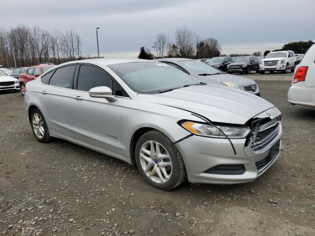 Photo 4 from auction – 2013 FORD FUSION SE with VIN 3FA6P0LU3DR232382