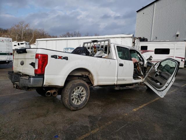 Photo 10 from auction – 2017 FORD F350 SUPER with VIN 1FT8W3BTXHEF44823