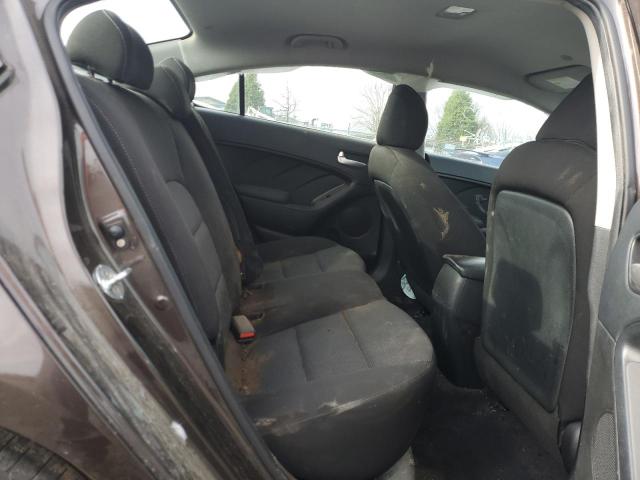 Photo 10 from auction – 2017 KIA FORTE LX with VIN 3KPFK4A71HE093430