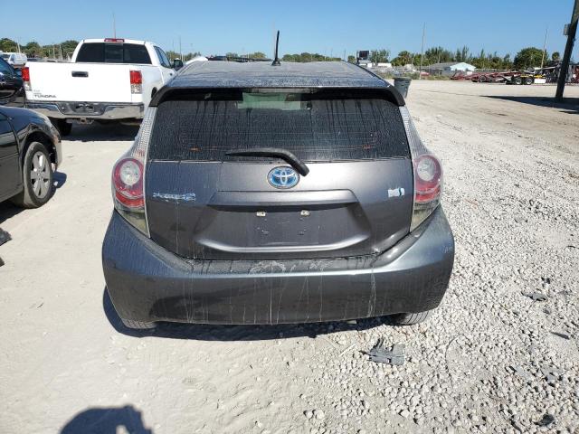 Photo 6 from auction – 2014 TOYOTA PRIUS C with VIN JTDKDTB32E1073314