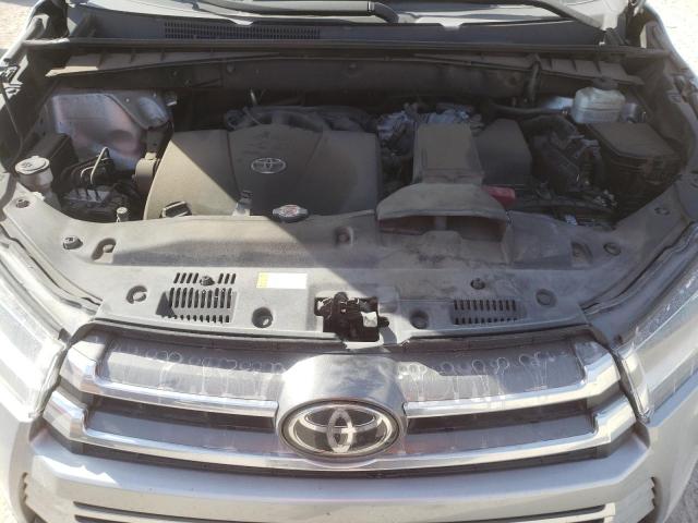 Photo 12 from auction – 2019 TOYOTA HIGHLANDER with VIN 5TDYZRFH7KS342703