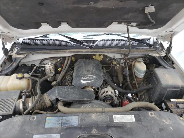Photo 11 from auction – 2002 CHEVROLET SILVERADO with VIN 1GBHK24U02E109512
