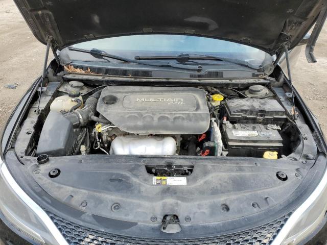 Photo 11 from auction – 2015 CHRYSLER 200 LIMITE with VIN 1C3CCCAB2FN724049