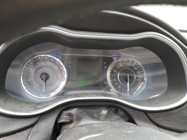 Photo 9 from auction – 2015 CHRYSLER 200 LIMITE with VIN 1C3CCCAB2FN724049