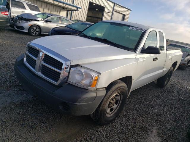 DODGE DAKOTA ST 2005 with VIN 1D7HE22KX5S330101 - Photo from auction