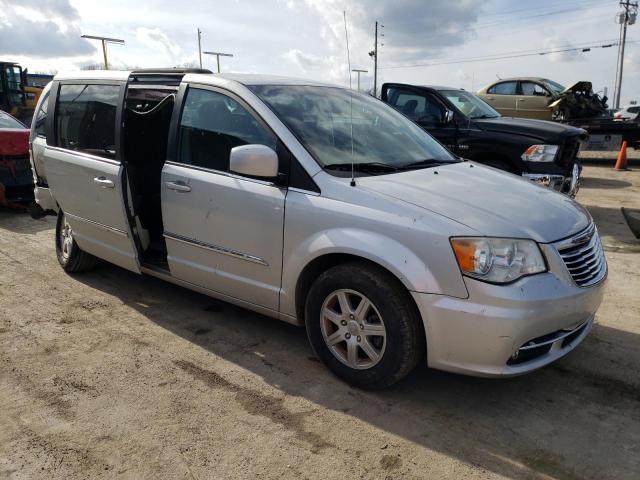 Photo 4 from auction – 2012 CHRYSLER TOWN & COU with VIN 2C4RC1BG3CR306554