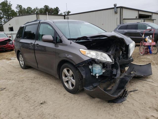 Zdjęcie 4 z aukcji – 2012 TOYOTA SIENNA LE z VIN 5TDKK3DC2CS270213