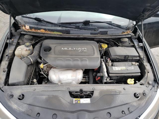 Photo 11 from auction – 2016 CHRYSLER 200 LIMITE with VIN 1C3CCCAB7GN102614