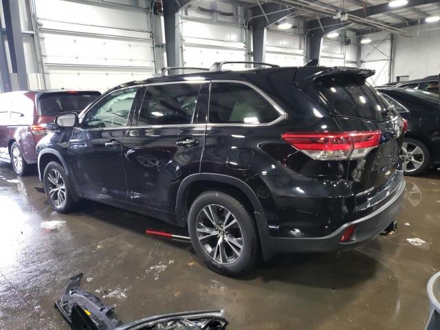 Фото 2 с аукциона – 2017 TOYOTA HIGHLANDER с VIN 5TDBZRFH1HS464908