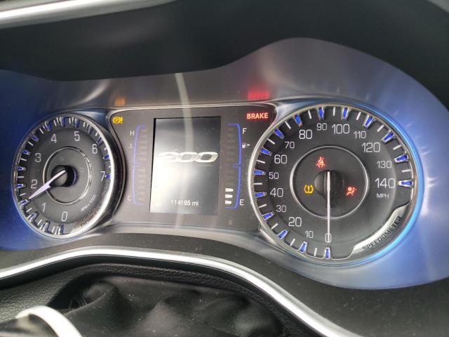 Photo 9 from auction – 2015 CHRYSLER 200 LIMITE with VIN 1C3CCCAB9FN743908