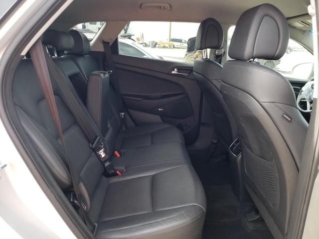 Photo 11 from auction – 2017 HYUNDAI TUCSON LIM with VIN KM8J3CA42HU543445