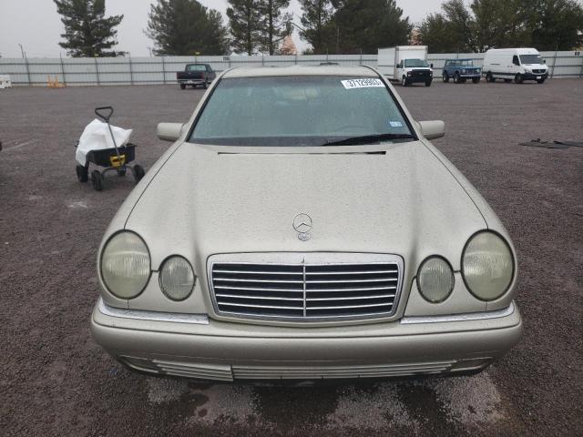Photo 5 from auction – 1996 MERCEDES-BENZ E 320 with VIN WDBJF55F9TJ014828