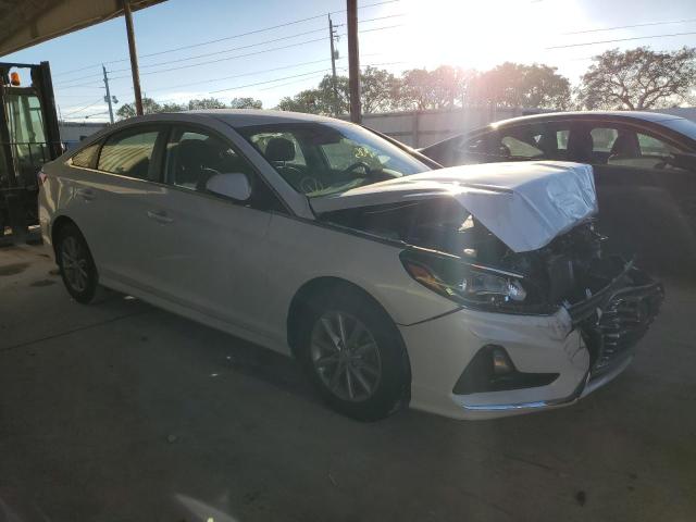 Photo 4 from auction – 2019 HYUNDAI SONATA SE with VIN 5NPE24AF2KH739970