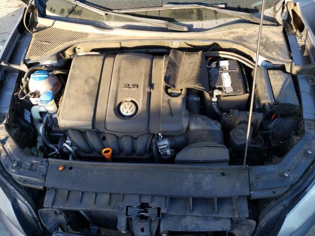 Photo 11 from auction – 2012 VOLKSWAGEN PASSAT S with VIN 1VWAP7A33CC092481