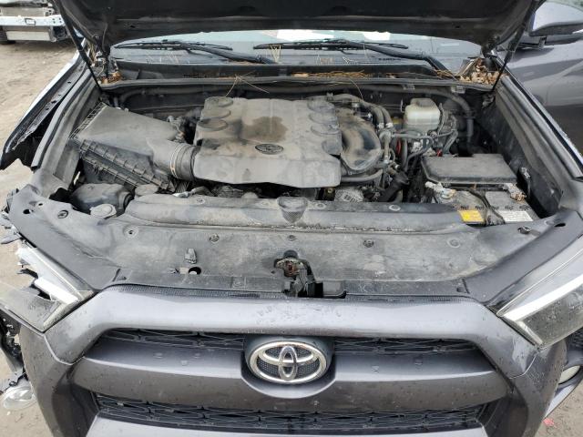 Photo 12 from auction – 2016 TOYOTA 4RUNNER SR with VIN JTEBU5JR1G5311937