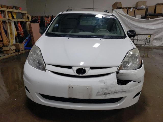 Photo 5 from auction – 2010 TOYOTA SIENNA CE with VIN 5TDKK4CC2AS316322