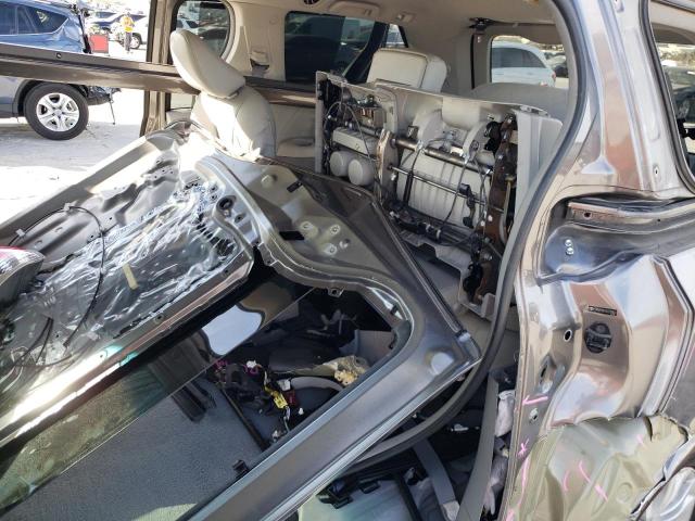 Photo 12 from auction – 2012 TOYOTA SIENNA with VIN 5TDYK3DC6CS239024