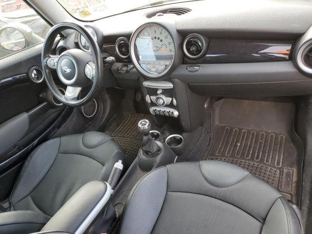 Photo 8 from auction – 2008 MINI COOPER with VIN WMWMF33518TU67895