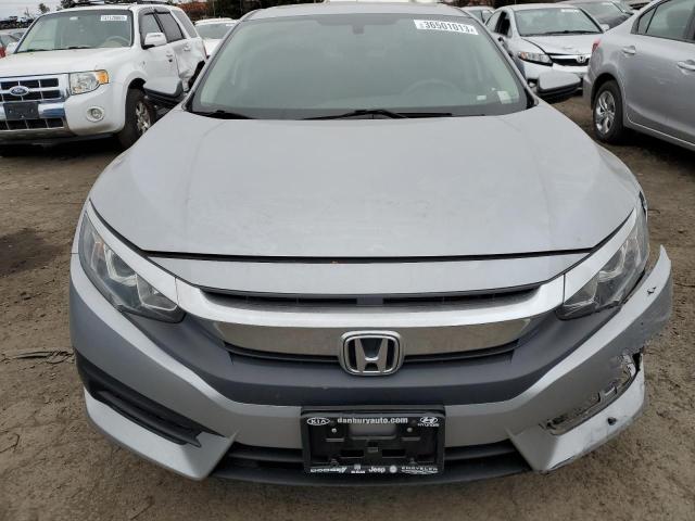 Photo 5 from auction – 2018 HONDA CIVIC EX with VIN 2HGFC2F72JH594638
