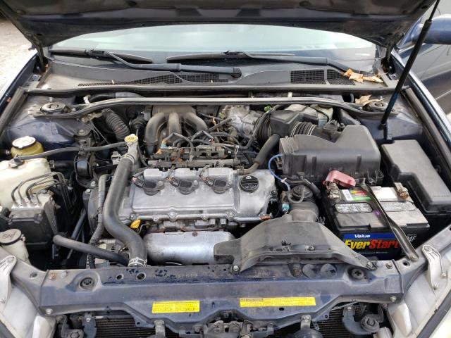 Photo 11 from auction – 2003 TOYOTA CAMRY LE with VIN 4T1BF30K93U058465