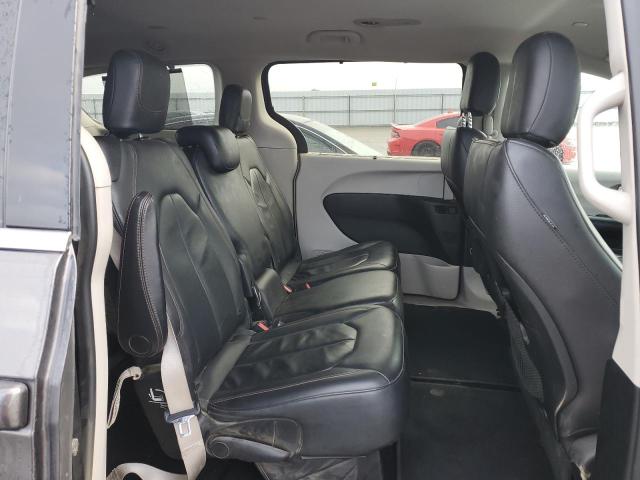 Photo 11 from auction – 2017 CHRYSLER PACIFICA T with VIN 2C4RC1BGXHR810512