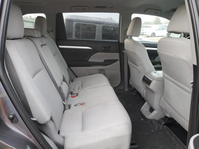 Photo 11 from auction – 2019 TOYOTA HIGHLANDER with VIN 5TDBZRFHXKS956392