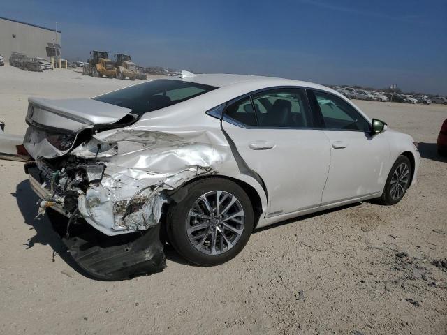 Photo 3 from auction – 2022 LEXUS ES 300H BA with VIN 58ADA1C1XNU016199